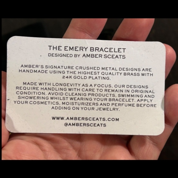 Amber Sceats Emery Cuff Bracelet Chunky Crushed Metal Design 24k Plated - NWT - Picture 12 of 16